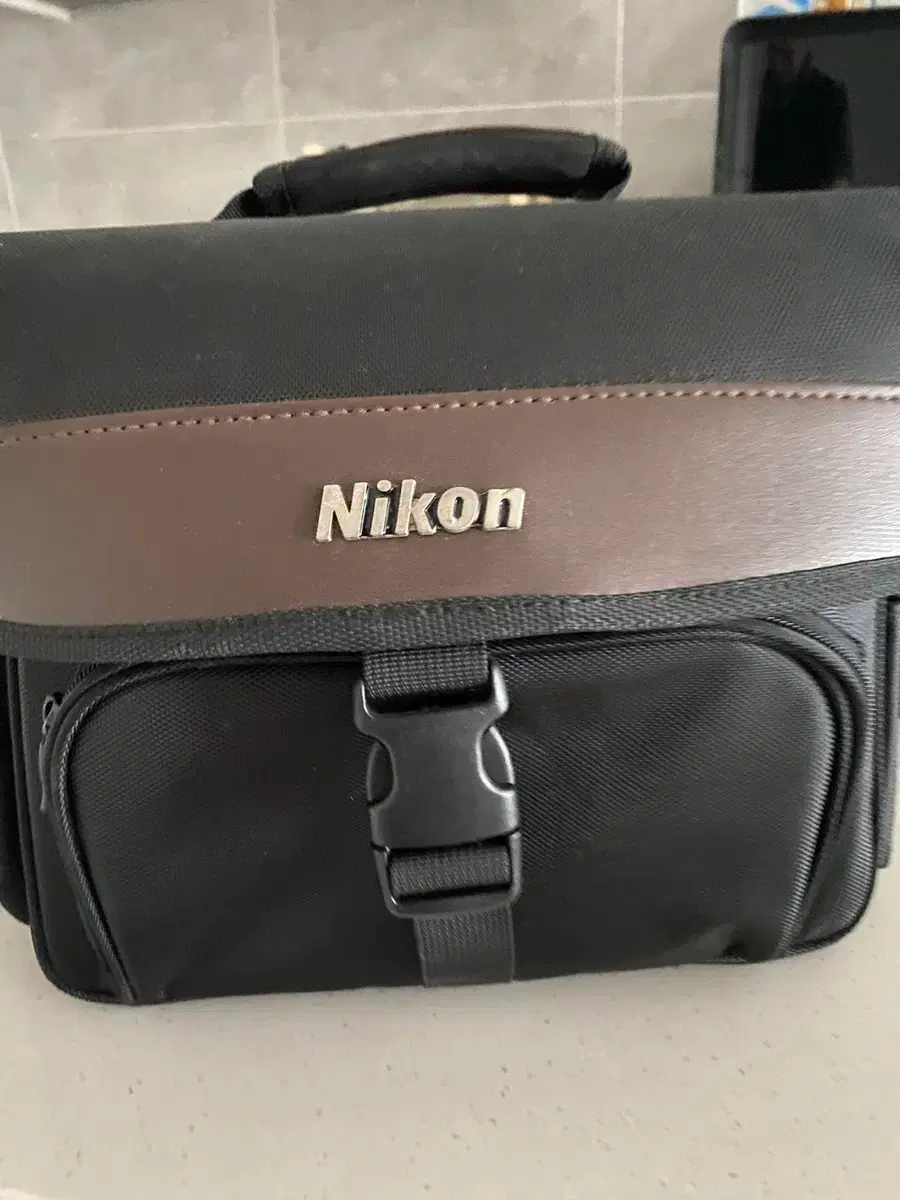 NIKON | 니콘 Nikon D5100 bag, 3 lenses, full set #dslr,#니콘 NIKON | 니콘 Nikon D5100 bag, 3 lenses, full set #dslr,#니콘